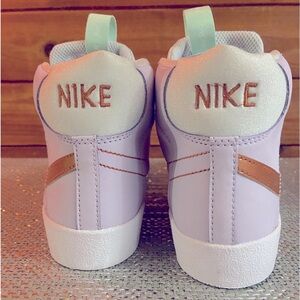 Nike Blazer Mid ‘77